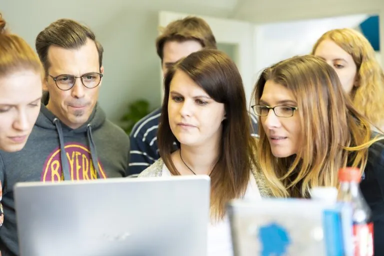 L’importance d’organiser un team building en entreprise