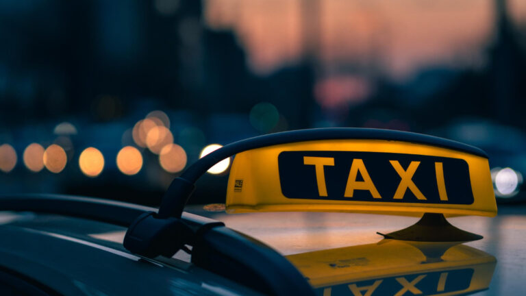 Formation taxi : 3 bonnes raisons de franchir le cap dès maintenant