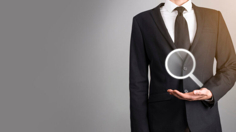 Comment mettre en place une stratégie efficace de veille commerciale ?