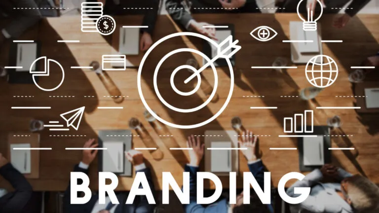 Créez une identité forte pour votre marque avec une agence de branding