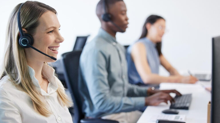 Gérer efficacement votre accueil téléphonique durant les pics d'activité