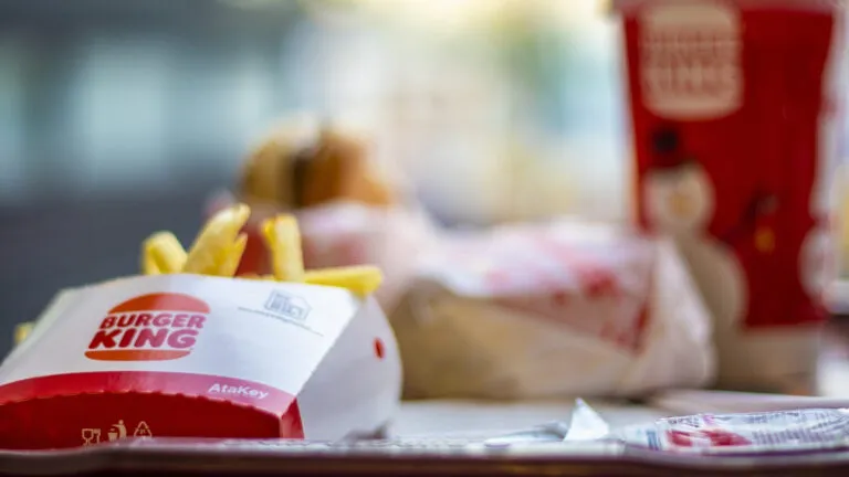 Les atouts d'ouvrir une franchise en restauration rapide comme Burger King...