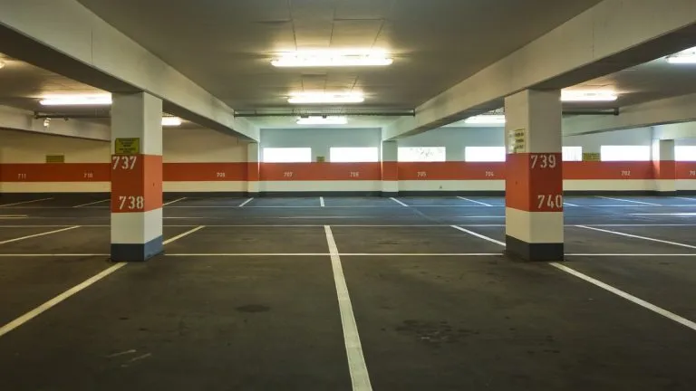 Les barrières parking pour une protection efficace de vos espaces de stationnement 
