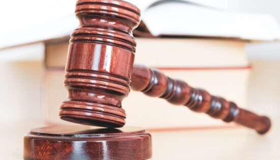 Comment_saisir_le_Tribunal_de_commerce_?