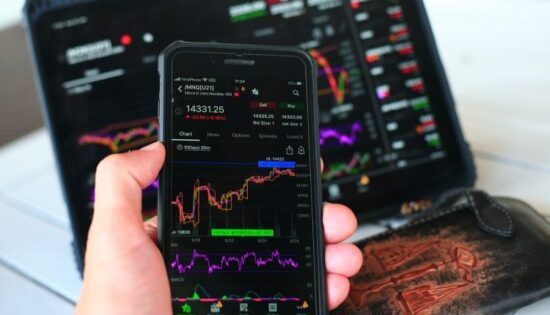 Comment_investir_en_bourse_en_tant_que_débutant_?