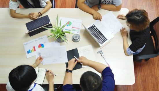 7_conseils_pour_améliorer_la_communication_en_entreprise