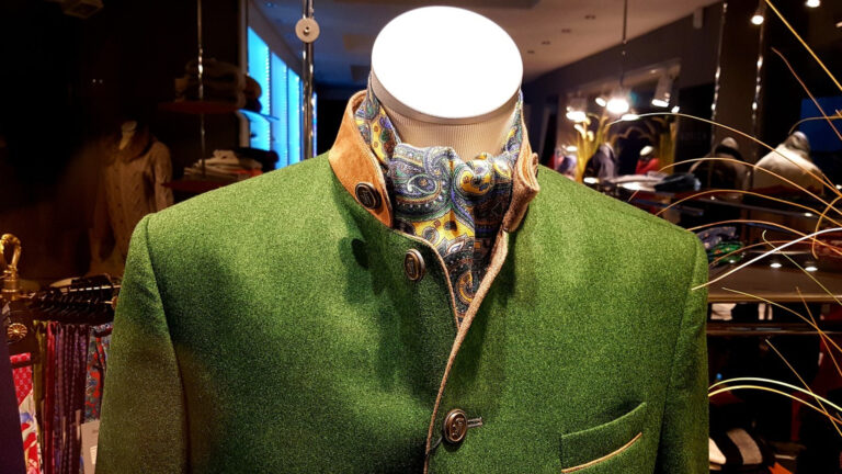 Quels sont les avantages de passer par un grossiste en ligne pour le réapprovisionnement de sa boutique ?