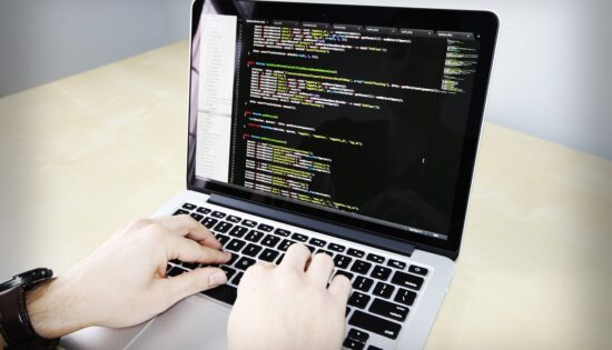 Les_avantages_d’un_créateur_de_solutions_logicielles_sur_mesure