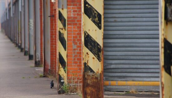 Comment_choisir_un_rideau_industriel_coulissant_pour_un_entrepôt?