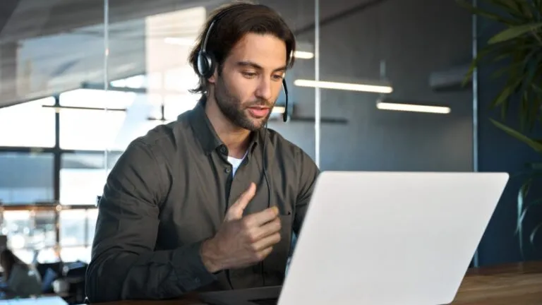 directeur marketing virtuel