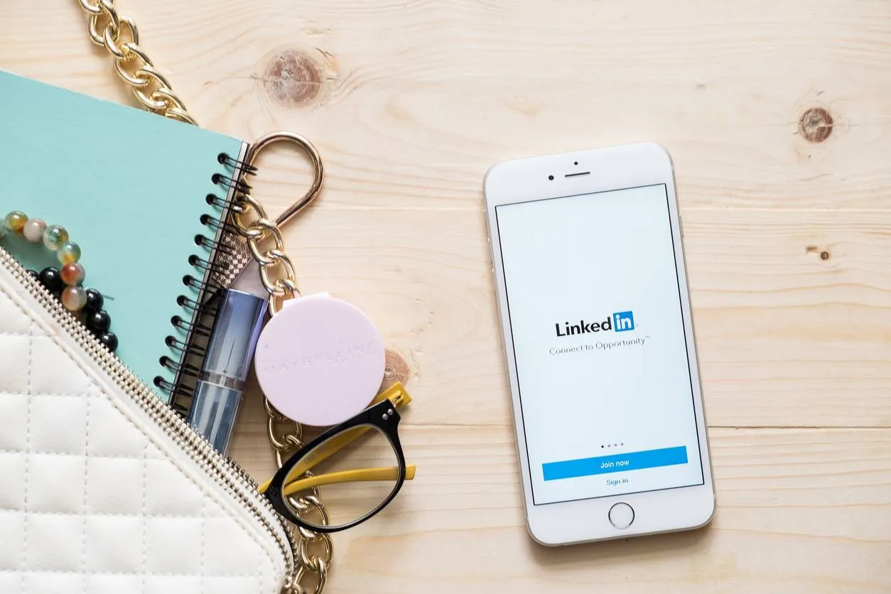 des limites d'utilisation pour la formule gratuite LinkedIn