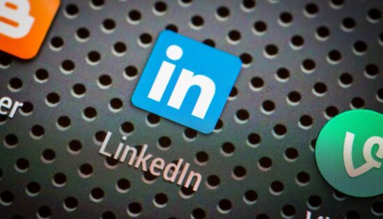 visuel-linkedin-6-points-que-les-professionnels-aimeraient-ameliorer.jpg