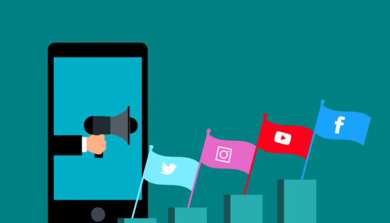 Quatre_façons_de_faire_briller_votre_entreprise_sur_les_médias_sociaux