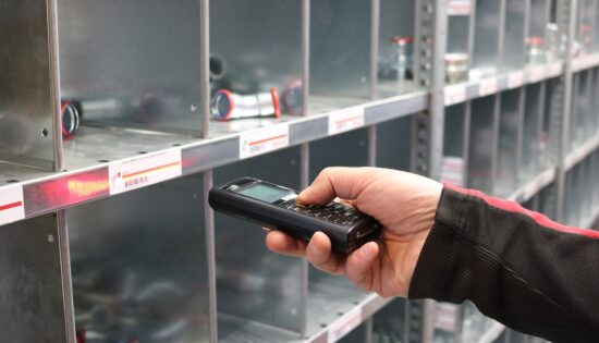 Comprendre_le_rôle_crucial_de_l_inventaire_en_entreprise_:_qui_est_en_charge_?