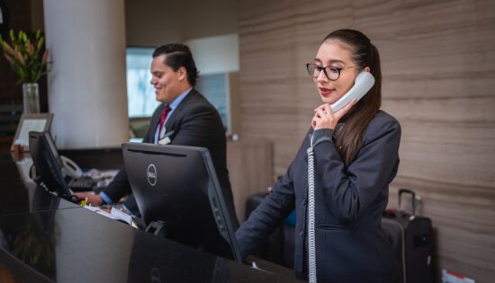Pourquoi_il_faut_continuer_à_travailler_pendant_la_création_d_une_entreprise