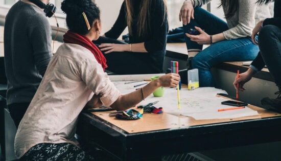 comment-faire-en-sorte-que-les-reunions-a-distance-soient-productives-et-efficaces0