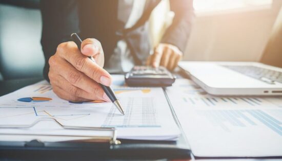 Comment_bien_choisir_son_expert_comptable_et_quels_sont_les_avantages_d_en_avoir_un_?