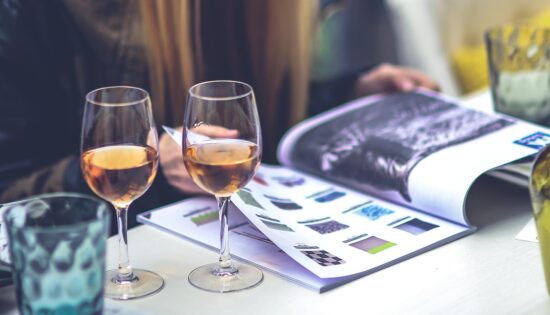 Impression de catalogues pour les professionnels : comment choisir un expert ?